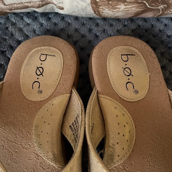 BOC flip-flops - Picture 3 of 9